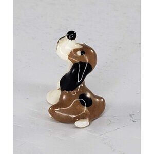 Hagen Renaker Mini Hound Puppy Dog Miniature Figurine Bassett Beagle Monrovia